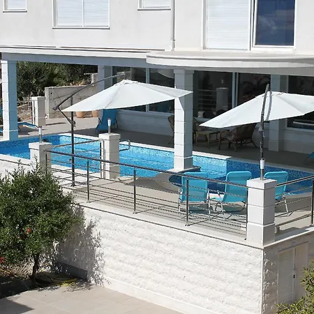 Seaside With A Swimming Pool Zavalatica, Korcula - 9150 Zavalatica