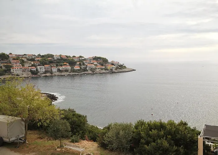 Seaside With A Swimming Pool Zavalatica, Korcula - 9150
