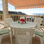 Seaside With A Swimming Pool Zavalatica, Korcula - 9150 Διαμέρισμα *