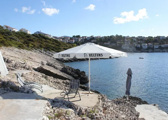 公寓 Seaside With A Swimming Pool Zavalatica, Korcula - 9150